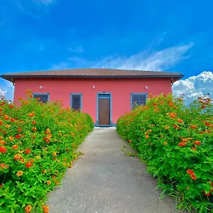  Villa Cs Fronte Etna Italia